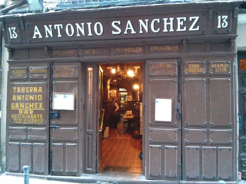 2.5-Hour Evening Tapas Tour through Madrid - First Tapas Bar: Getting the Ordering Rhythm Right
