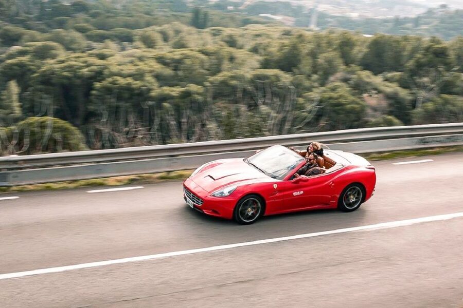 40-minute Barcelona Old Urban F1 Circuit Supercar Tour - Key things you’ll notice on this Montjuïc supercar drive