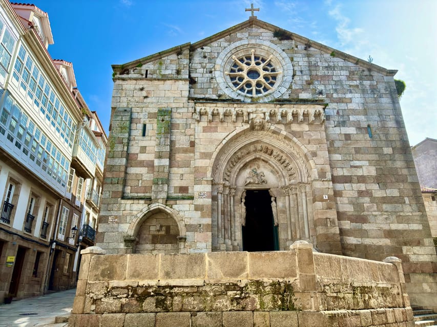 A Coruña: Historic Walking Tour Old Town and Highlights - Who this tour suits best