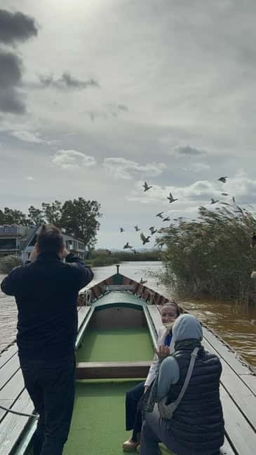 Albufera Valencia: Guided electric boat ride, also at sunset - Getting Oriented at El Tio Pastilla Pier