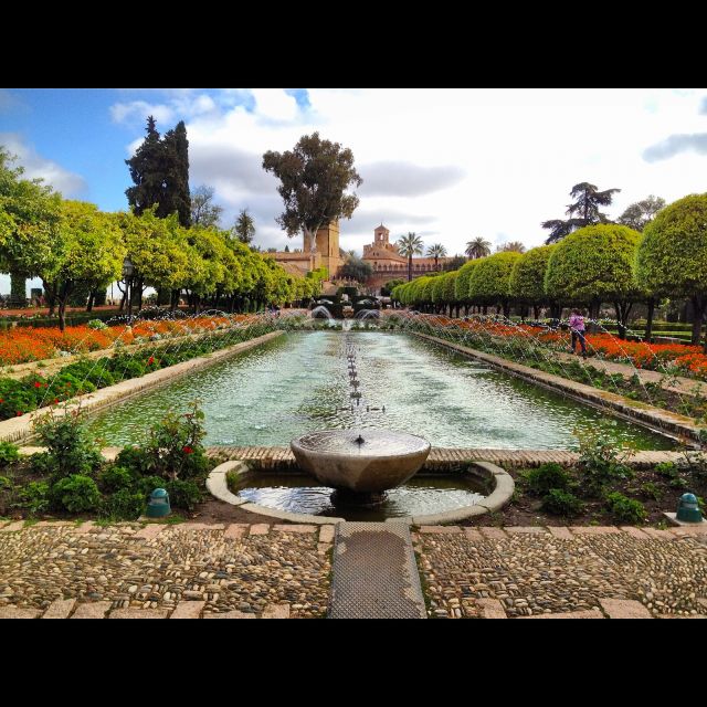 Alcazar of Cordoba Entry Ticket and Guided Tour - Climbing the watchtowers for panoramic views