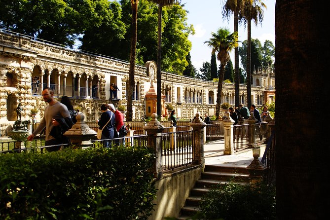 Alcazar of Seville Exclusive Group, max. 9 travelers - Gardens and courtyards: paradise on Earth, peacocks and shade