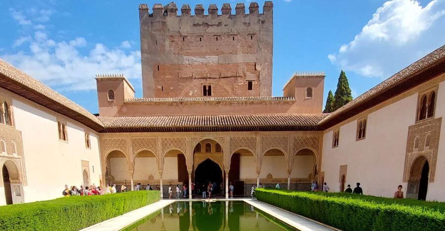 Alhambra and Nasrid Palaces Guided Tour with Tickets - Alhambra as a miniature city, and why that matters for your visit