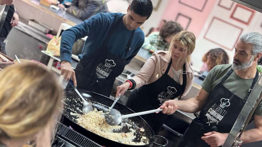 Alicante: Paella & Sangria Class with Tapas and Market Visit - Key reasons this is worth your time
