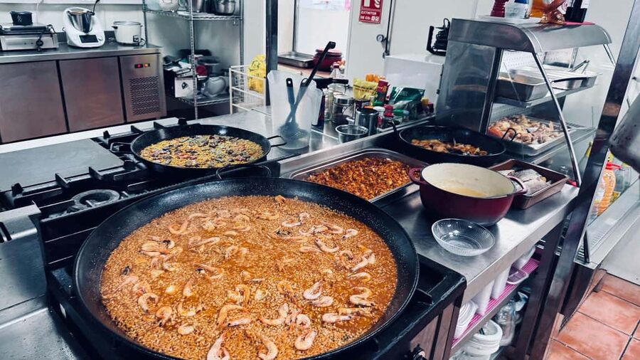 Alicante: Paella & Sangria Class with Tapas and Market Visit - Sangria Time, Alcohol Optional
