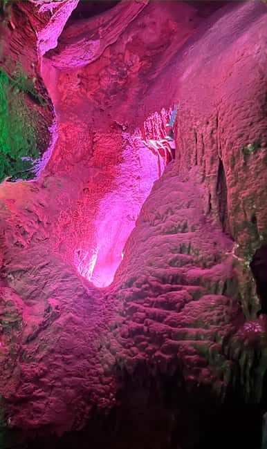 Alicante: Spain's highest cave with transfer included - Canelobre Caves and Busot, the 3-hour highlights