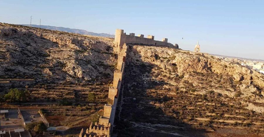 Almeria: Alcazaba Guided Tour - Key things you will notice on this Alcazaba tour