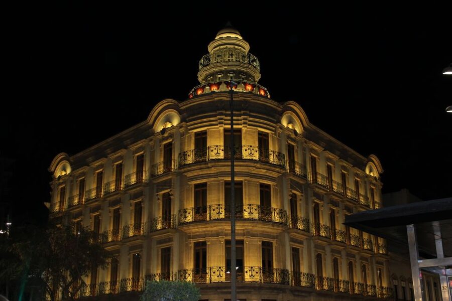 Almería: Legends and Mysteries Evening Walking Tour - From narrow streets to night squares: how the guide builds the myths