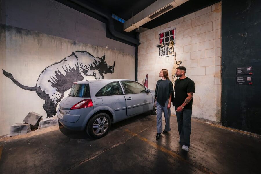 Banksy Museum Madrid: Entrance Ticket - How the museum handles the controversy