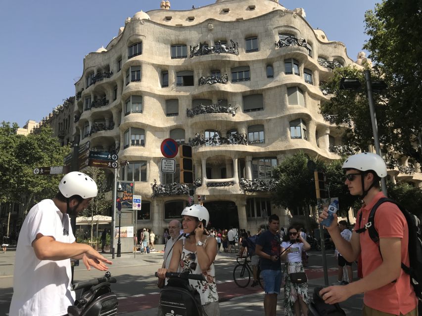 Barcelona: 2.5-Hour Gaudí Segway Tour - Sagrada Família neighborhood time, La Monumental, and a taste of Gràcia