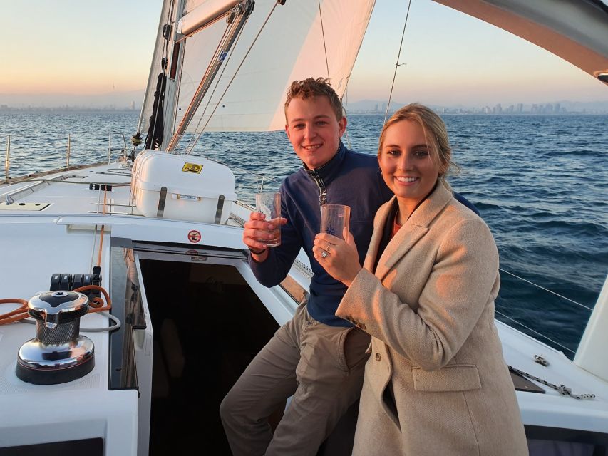 Barcelona: 2-Hour Sailboat Tour with Snacks and Drinks - Key things to know before you sail