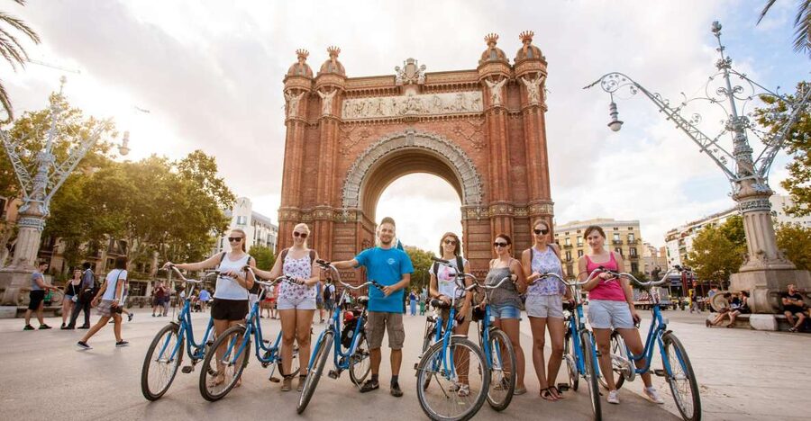 Barcelona Beach 3-Hour Bike Tour - Key things that make this bike tour worth your time