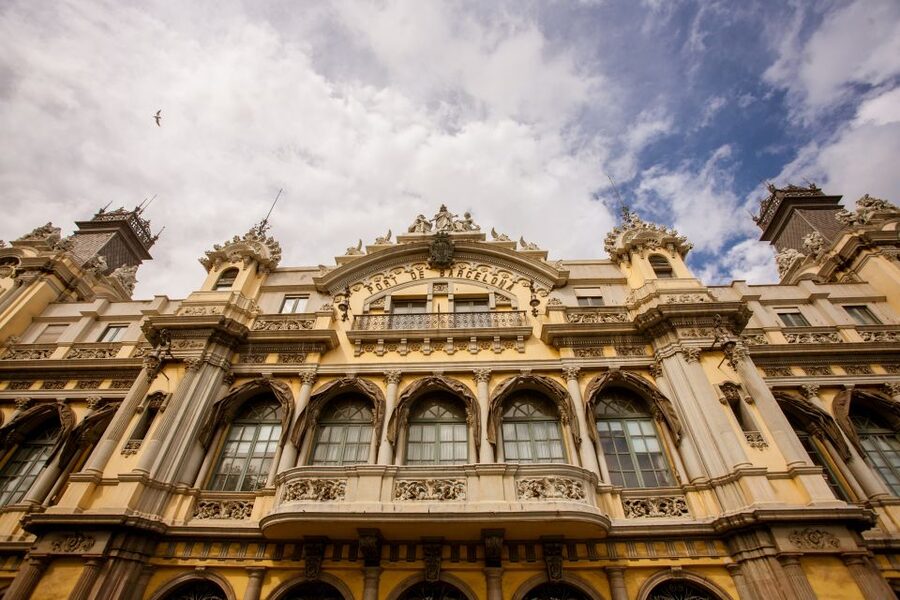 Barcelona Beach 3-Hour Bike Tour - Price and logistics: getting value from $42 for 3 hours