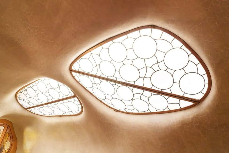 Barcelona: Casa Batlló Tour and Optional White Rabbit Museum - Should you book it?
