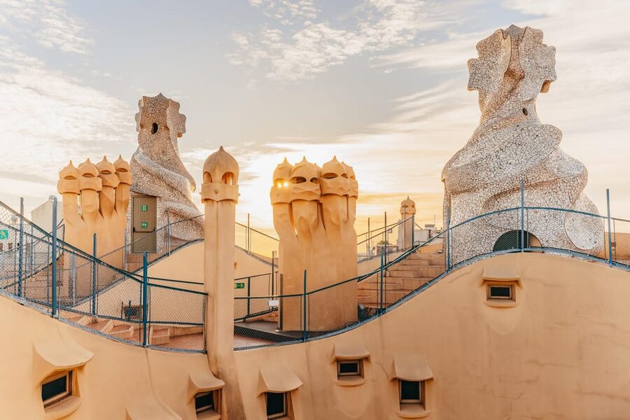Barcelona: Casa Milà Early-Morning Access Guided Tour - Key highlights you should care about