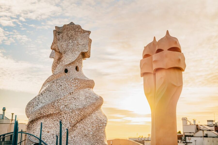 Barcelona: Casa Milà Early-Morning Access Guided Tour - Who should book this Casa Milà early morning tour