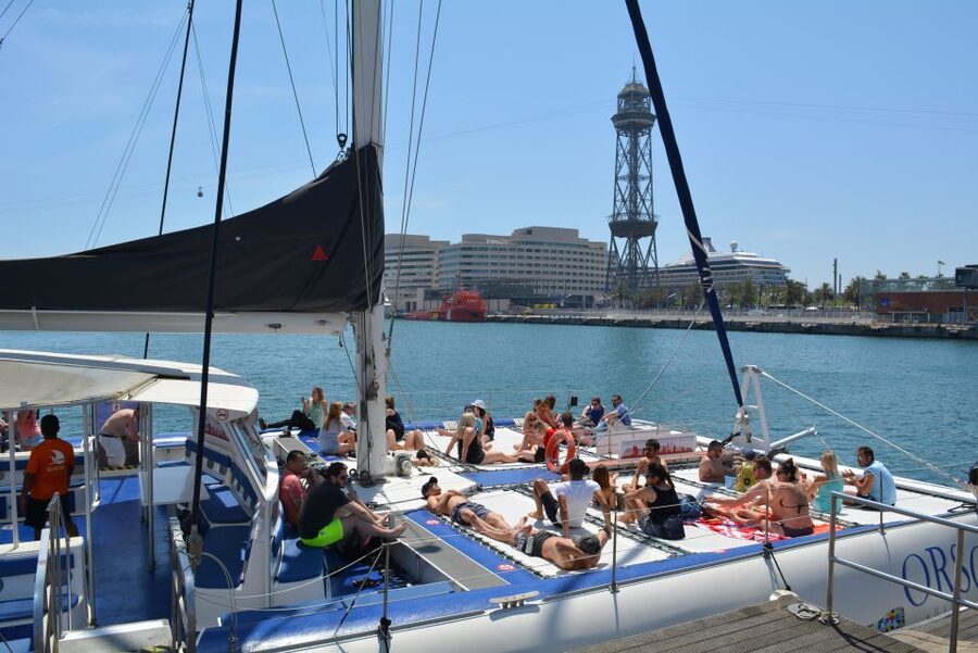 Barcelona: Catamaran Cruise with optional Live Jazz Music - The onboard bar and what $20 really gets you