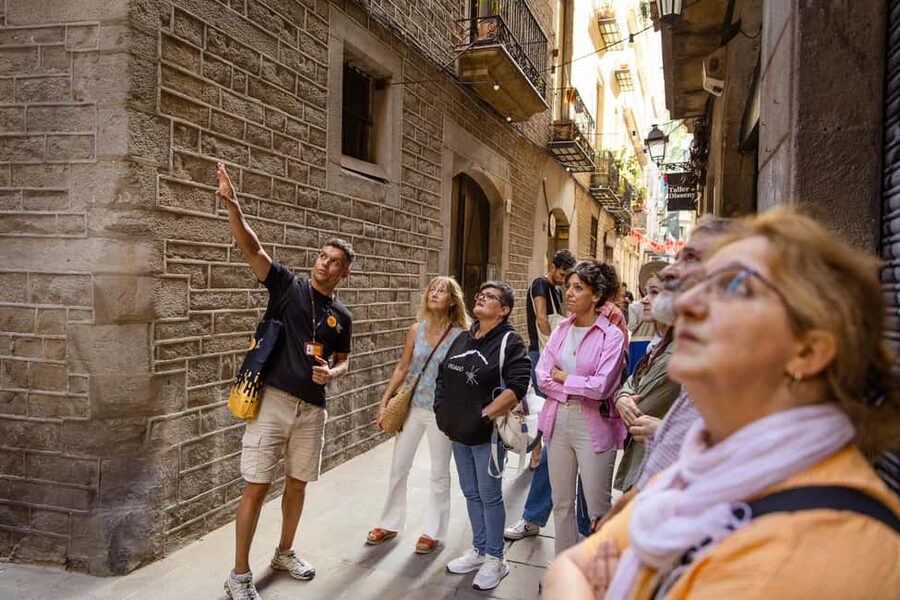 Barcelona: City Walking Tour with a Local Guide - Placa Sant Felip Neri: The Kind of Pause You’ll Remember