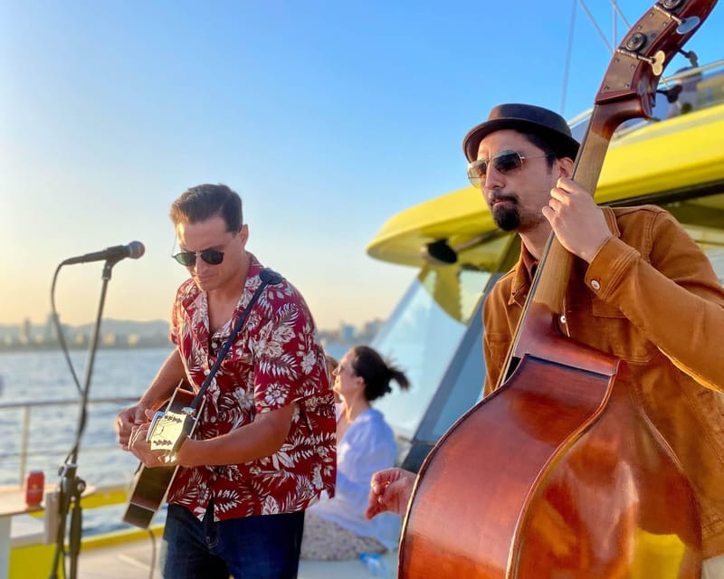 Barcelona: Daytime or Sunset Catamaran Cruise with Music - Live music onboard: when it’s on, and what the vibe feels like