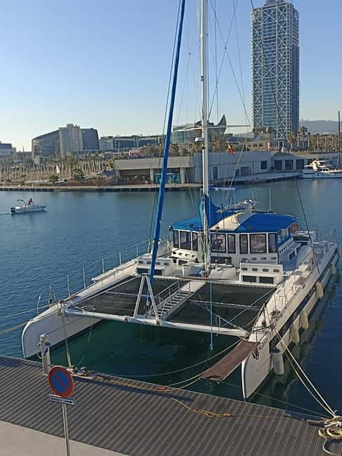 Barcelona: Daytime or Sunset Cruise with Drinks - Value for $34: What You’re Really Paying For
