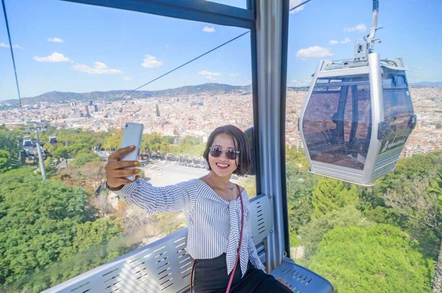 Barcelona: E-Bike Tour with Montjuic Cable Car & Boat Ride - Olympic Ring to the waterfront: from iconic sports site to salty air