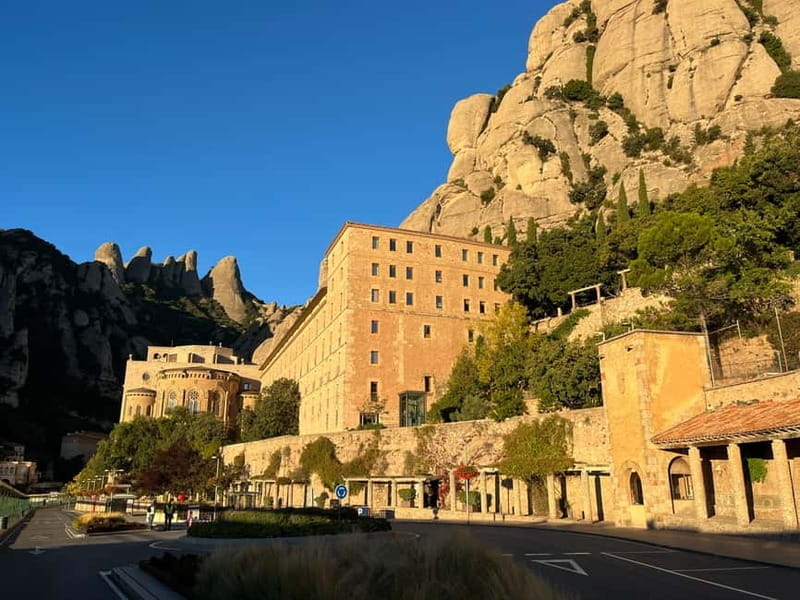Barcelona: Early Morning Montserrat Trip with Abbey and Hike - Why this 7:30 arrival at Montserrat changes everything
