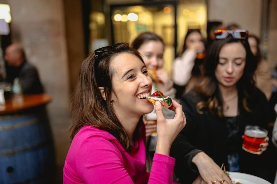 Barcelona: El Born Food Walking Tour with Tapas and Drinks - El Born to the Gothic Quarter, a tapas route that actually makes sense