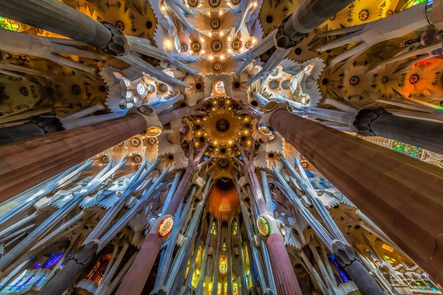 Barcelona: Exclusive Sagrada Familia Private Guided Tour - Ending inside the Basilica so you can discover on your own
