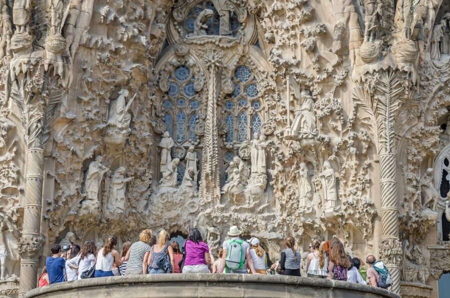 Barcelona: Exclusive Sagrada Familia Private Guided Tour - Price and value: is $177 per person worth it?