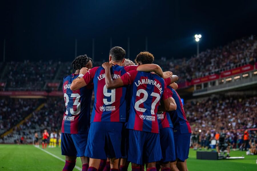 Barcelona: FC Barcelona Match Tickets at Spotify Camp Nou - What Makes Barcelona Home Matches Feel Different