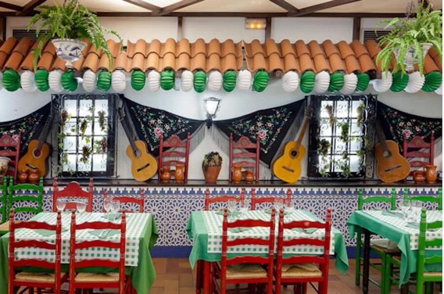 Barcelona: Flamenco at El Patio Andaluz with Optional Dinner - Optional Dinner at the Countryside Menu: Choose It Like a Smart Local
