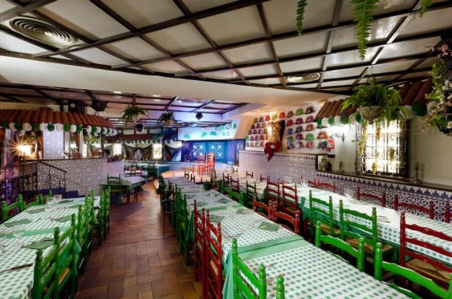 Barcelona: Flamenco at El Patio Andaluz with Optional Dinner - Drinks, Timing, and Reality: How to Avoid Spending on the Wrong Thing