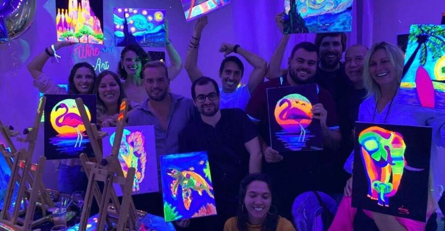 Barcelona: Fluorescent Paint and Wine Workshop - UV studio fun: how fluorescent paint looks in real life
