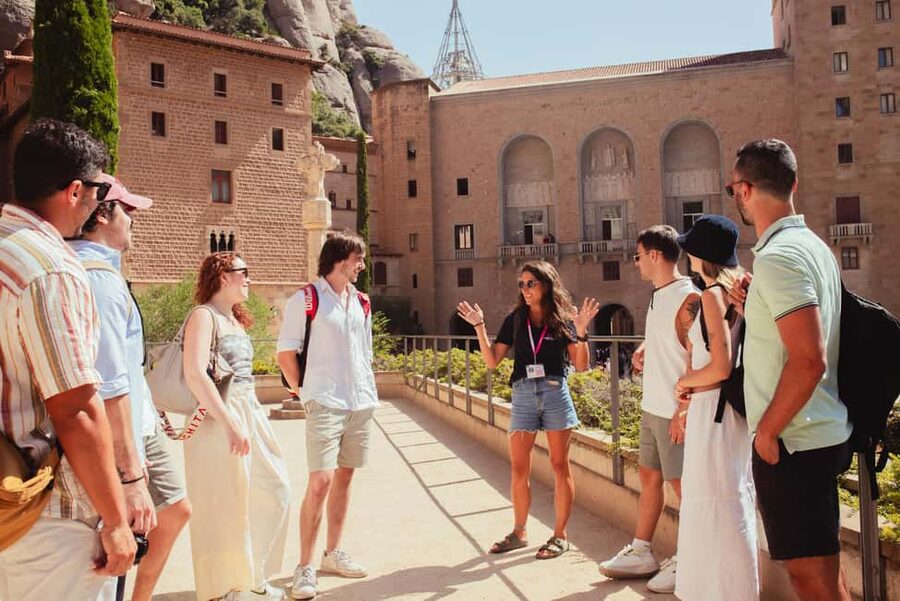 Barcelona: Full-Day Montserrat & Wine Small Group Tour - The tastings: three wines, then time to enjoy