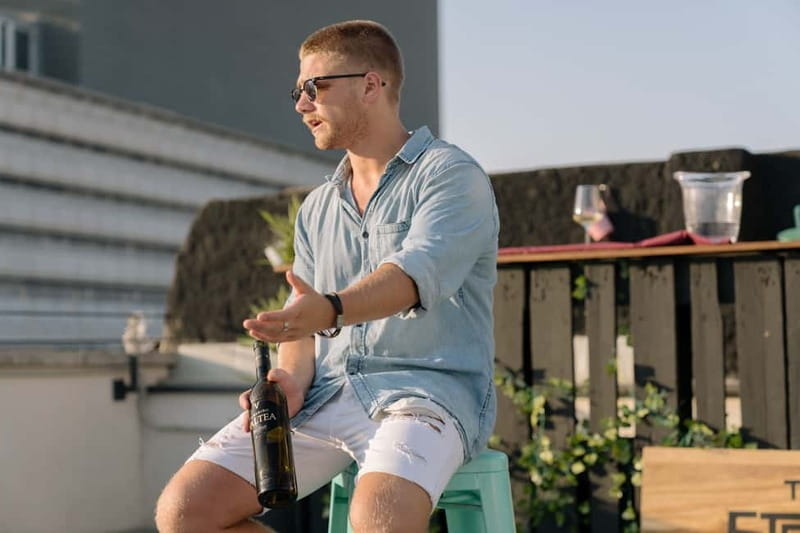Barcelona: Fun & Unpretentious Rooftop Wine Tasting - 2) Two whites: tasting techniques plus real regional contrast