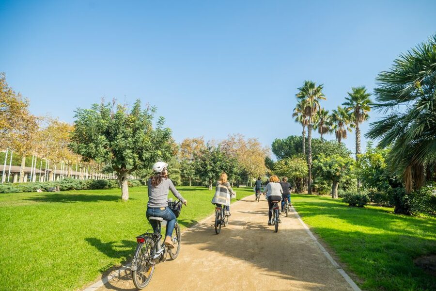 barcelona: Gaudi Highlights eBike tour - El Born to the waterfront: small stops that give the route meaning
