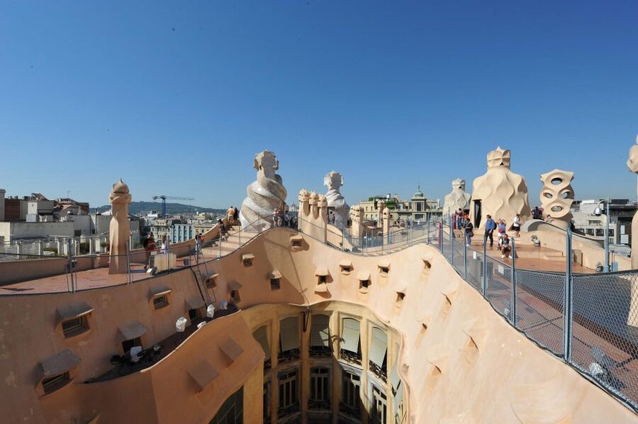 Barcelona: Gaudí Houses & Sagrada Familia Tour - Casa Milà, La Pedrera, and the joy of rooftop oddness