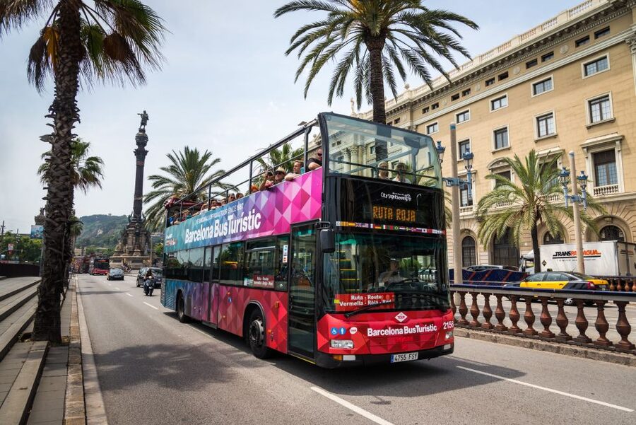 Barcelona: Go City All-Inclusive Pass with 45+ Attractions - Food on the itinerary: Barceloneta finger food stops