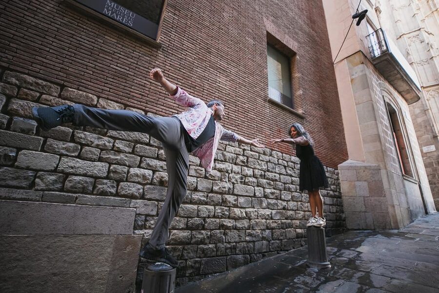 Barcelona: Gothic Quarter Private Photoshoot Experience - Key points to know before you go