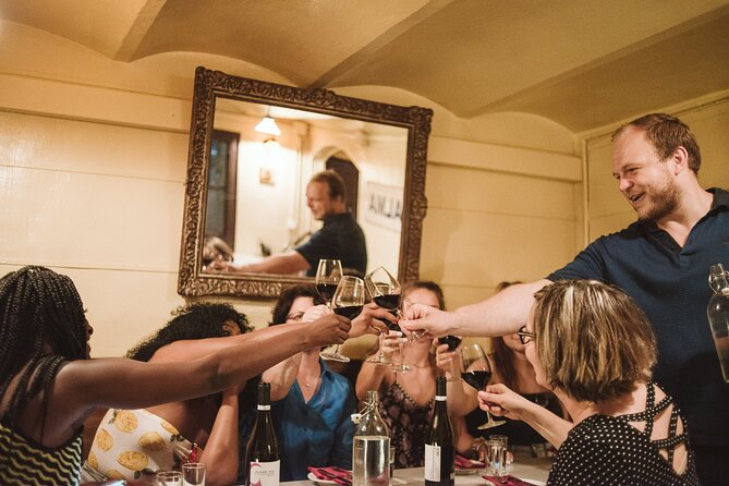 Barcelona Gothic Quarter Tapas & Taverns Food & Wine Tour - Stop 3 at Bar La Plata: a long-running tavern with simple, focused tapas