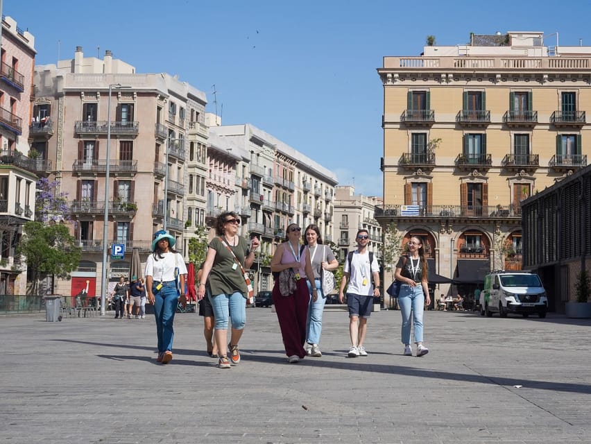 Barcelona: Gothic Quarter Walking Tour w/ Montjuïc Cable Car - Arc de Triomf: Why This Landmark Matters on Day One