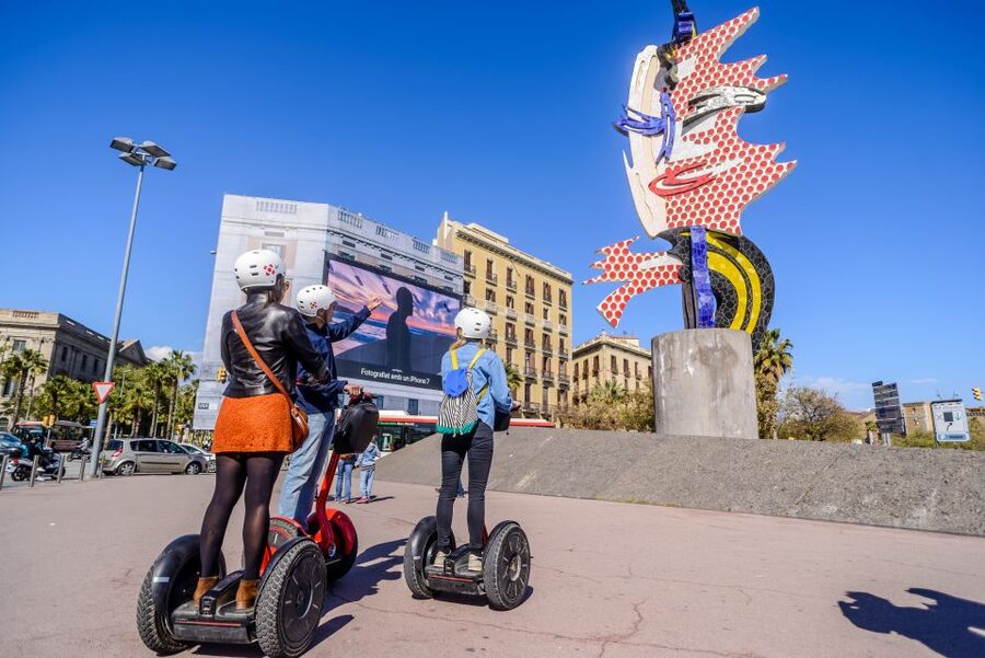 Barcelona Grand 2-Hour Segway Tour - La Barceloneta, Arc de Triomf, and the Link Between Neighborhoods