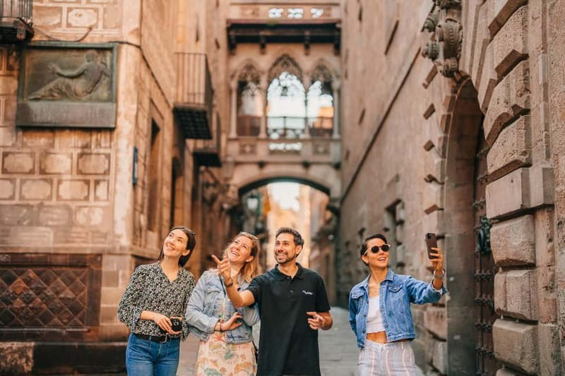 Barcelona: Helicopter, Boat Ride & Old Town Private Tour - Plaza Catalunya to the Gothic Quarter and Barcelona Cathedral