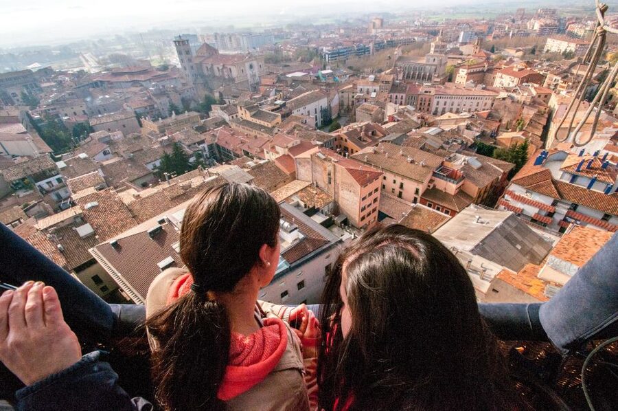 Barcelona: Hot Air Balloon Ride with Optional Transportation - Price and value: is $201 per person worth it?