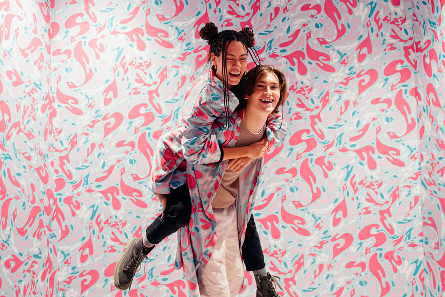 Barcelona: Interactive Art Installation by IKONO - Timing in Barcelona, When It Feels Easy vs Busy
