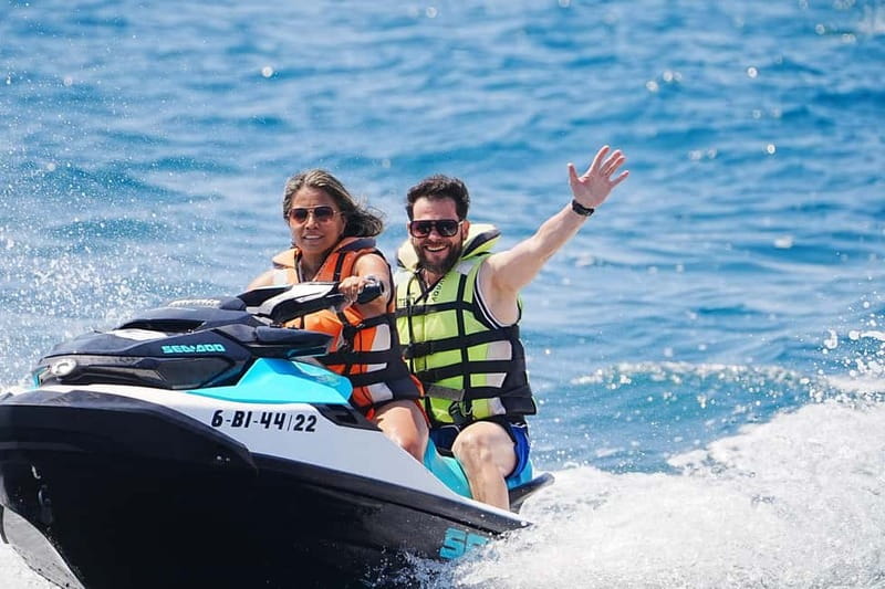 Barcelona: Jet Ski Ride 1 or 2 People w/ Instructor Included - Staff, Language, and How to Get the Best Briefing
