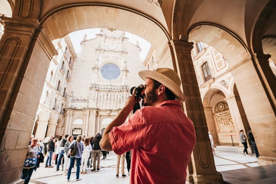 Barcelona: Montserrat, Cogwheel, Black Madonna & Winery Tour - Free time on the mountain: viewpoints, the funicular area, and smart wandering