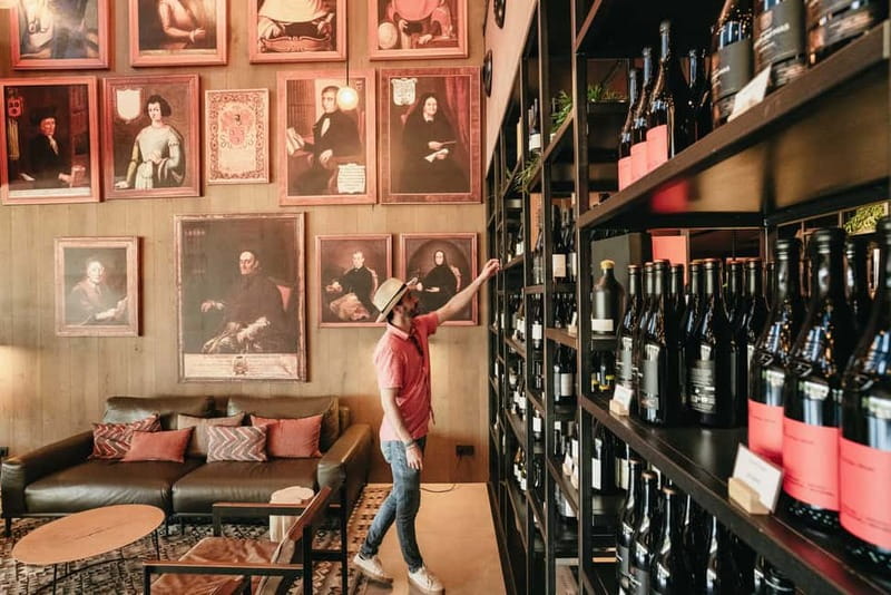 Barcelona: Montserrat, Cogwheel, Black Madonna & Winery Tour - Food and drink: tapas brunch or multi-course lunch