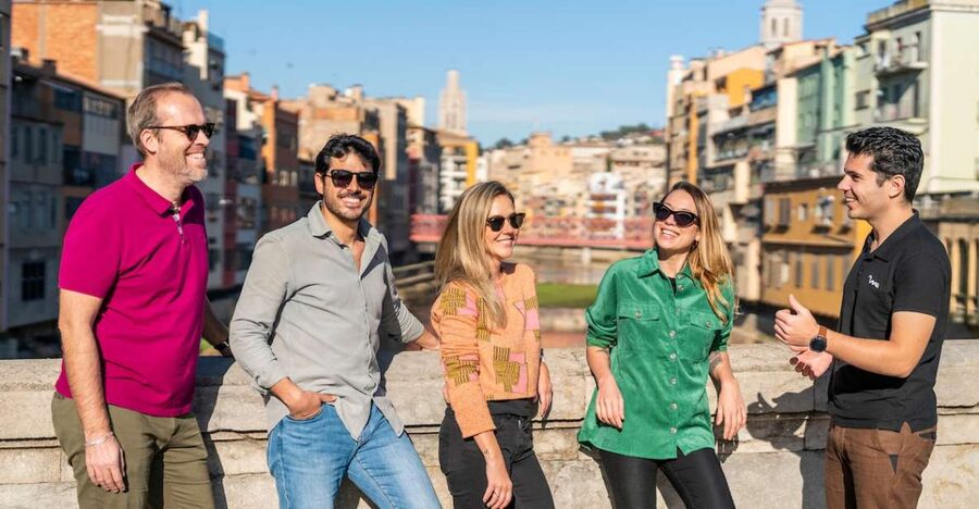 Barcelona: Montserrat, Girona & Costa Brava Guided Day Trip - Starting smart: where you meet and how the day moves