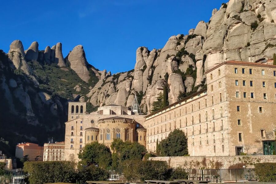 Barcelona: Montserrat Monastery & Hiking Off the Beaten Path - Inside the Montserrat Benedictine Abbey, plus the Black Madonna moment
